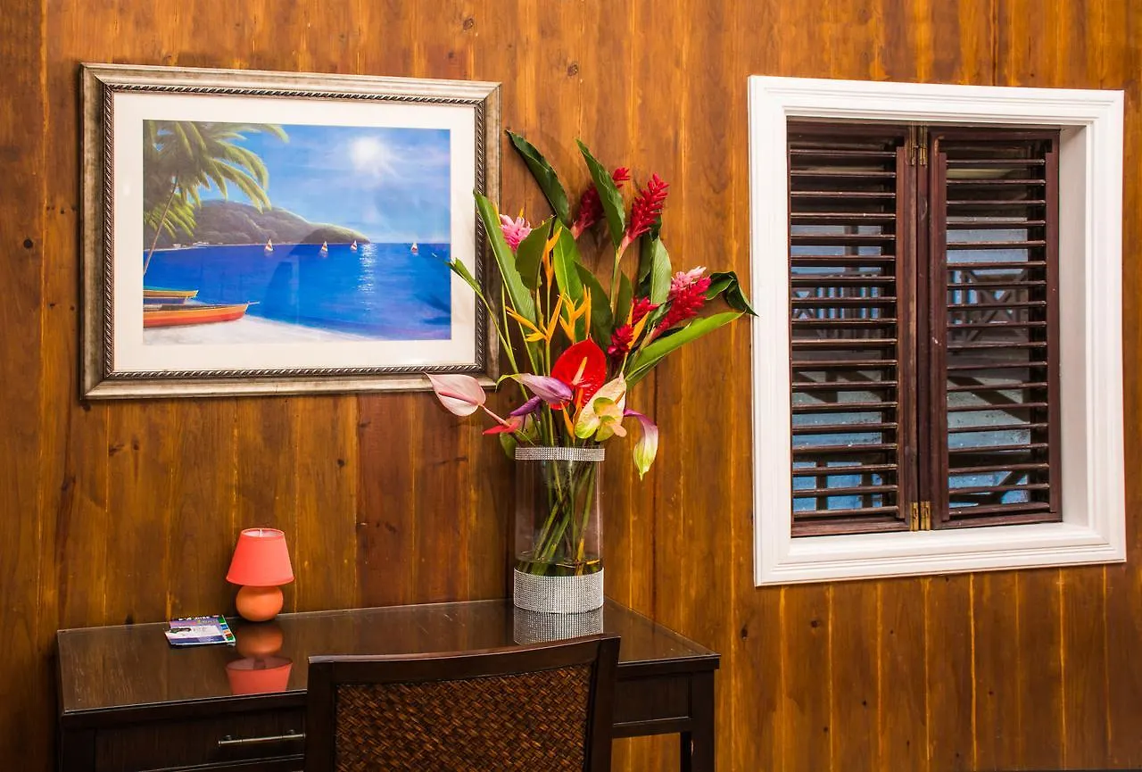 Apartment Heavenly Suites La Feuillet
